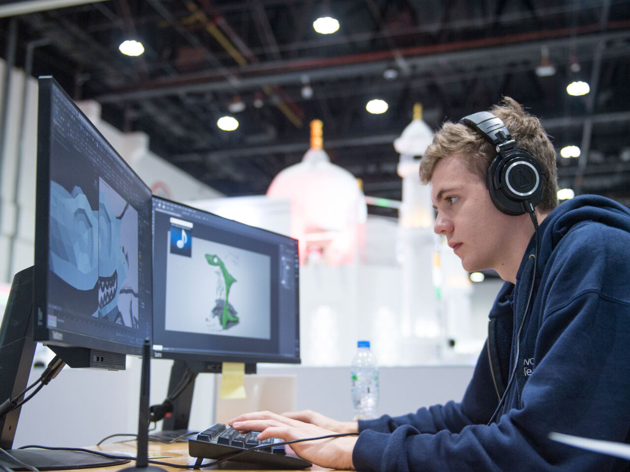 Dan McCabe竞争3D数字艺术在Worldskills Abu Dhabi 2017年。