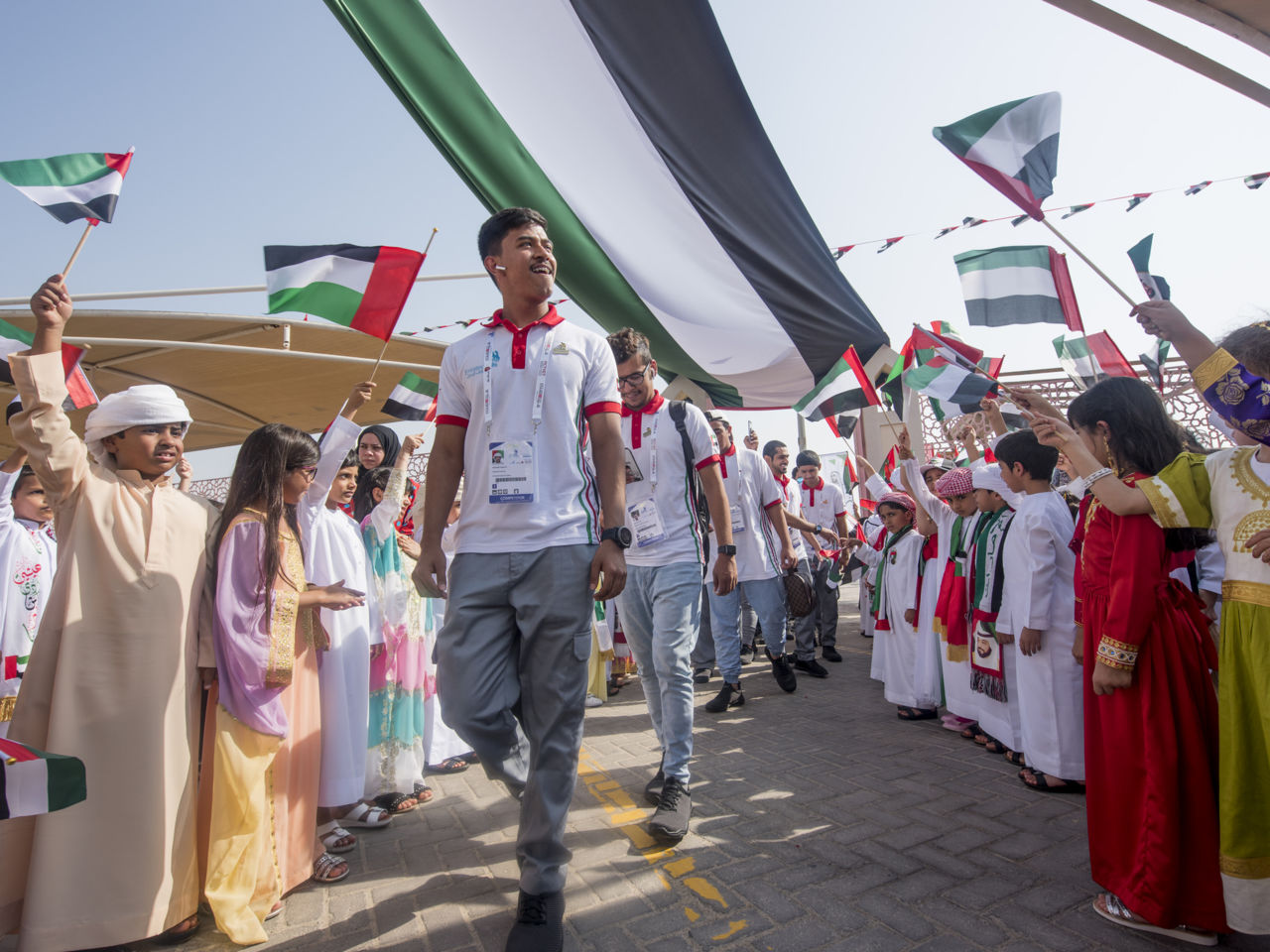 Worldsskills Abu Dhabi 2017通过一所学校的一个国家文化交流计划团结全球青年